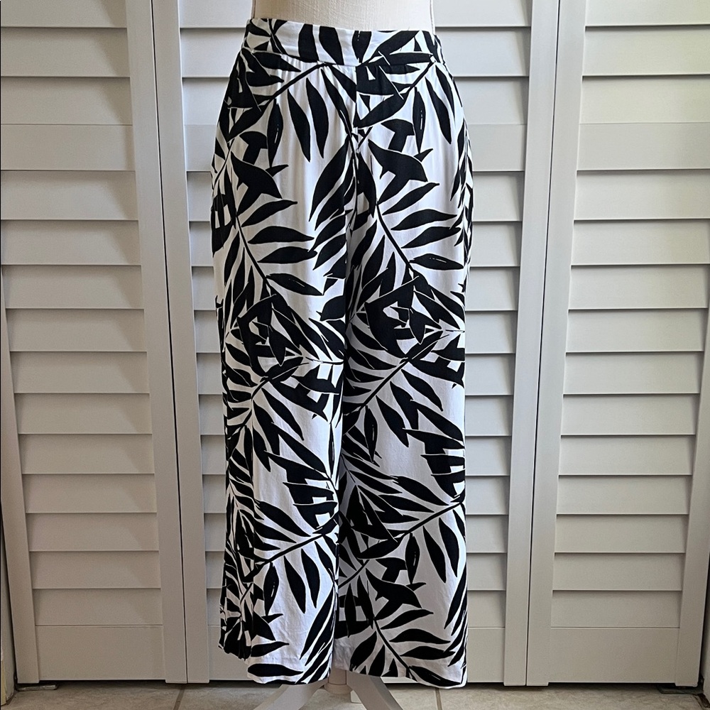 Anthropologie Sanctuary Wide Leg Pant/Cropped